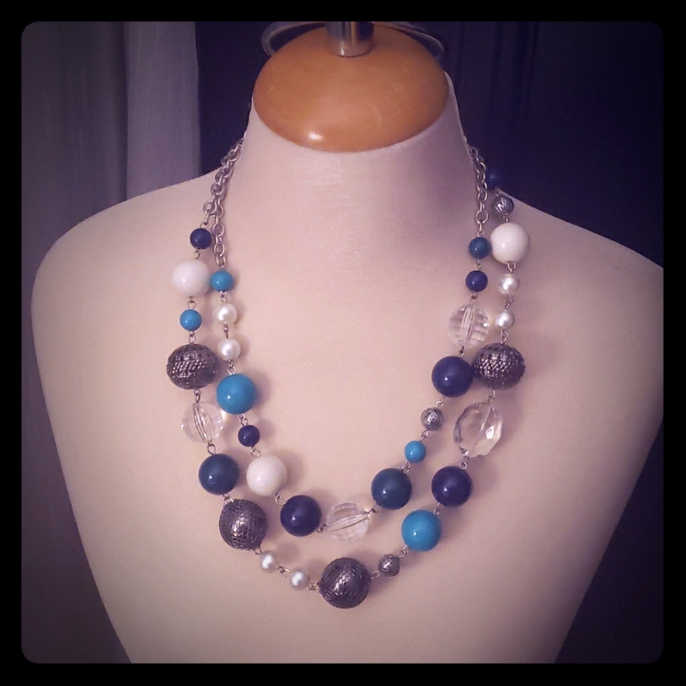 Necklace - Picture 2 of 4